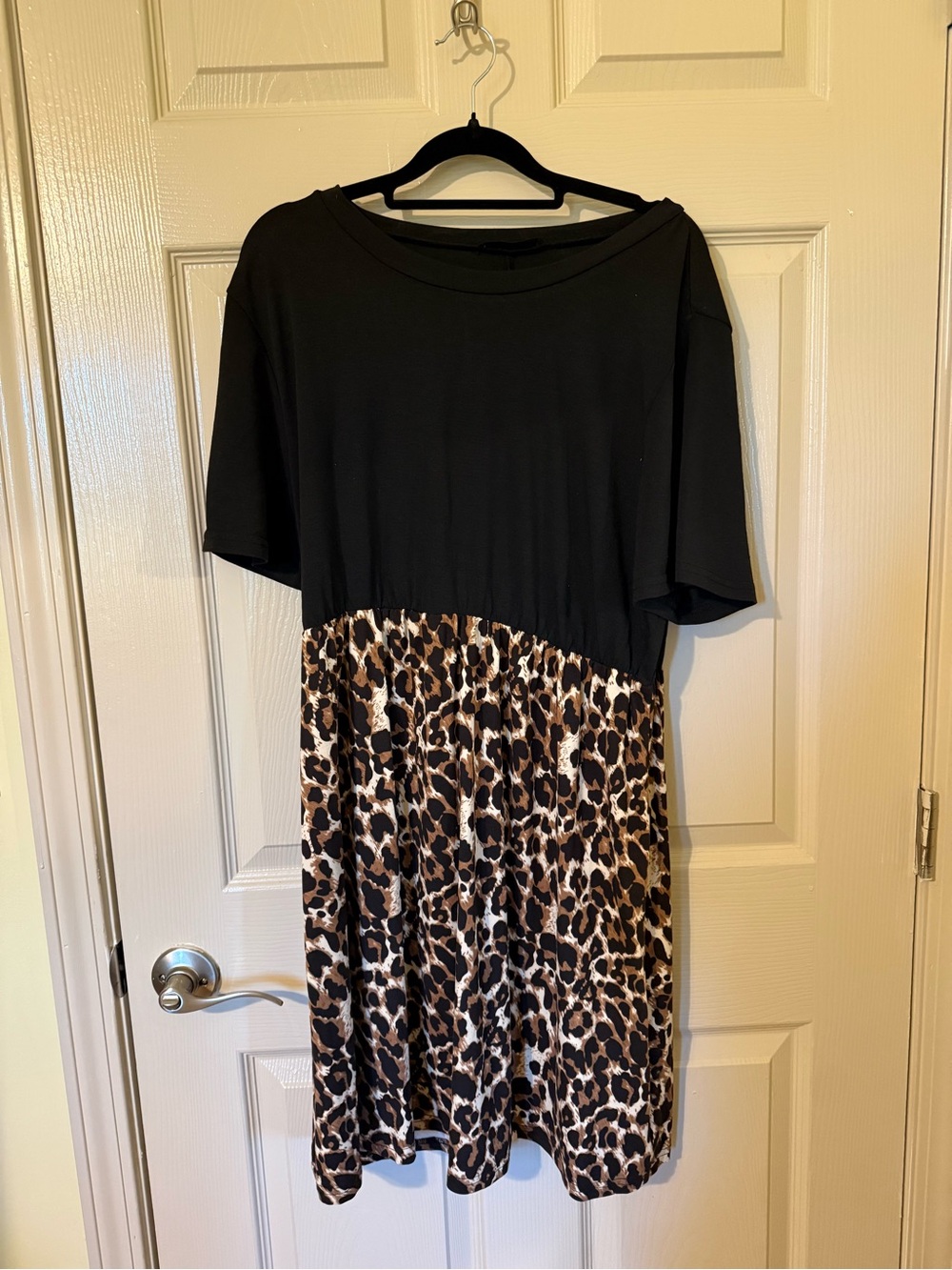 SHEIN Black Top with Leopard Print Midi Dress